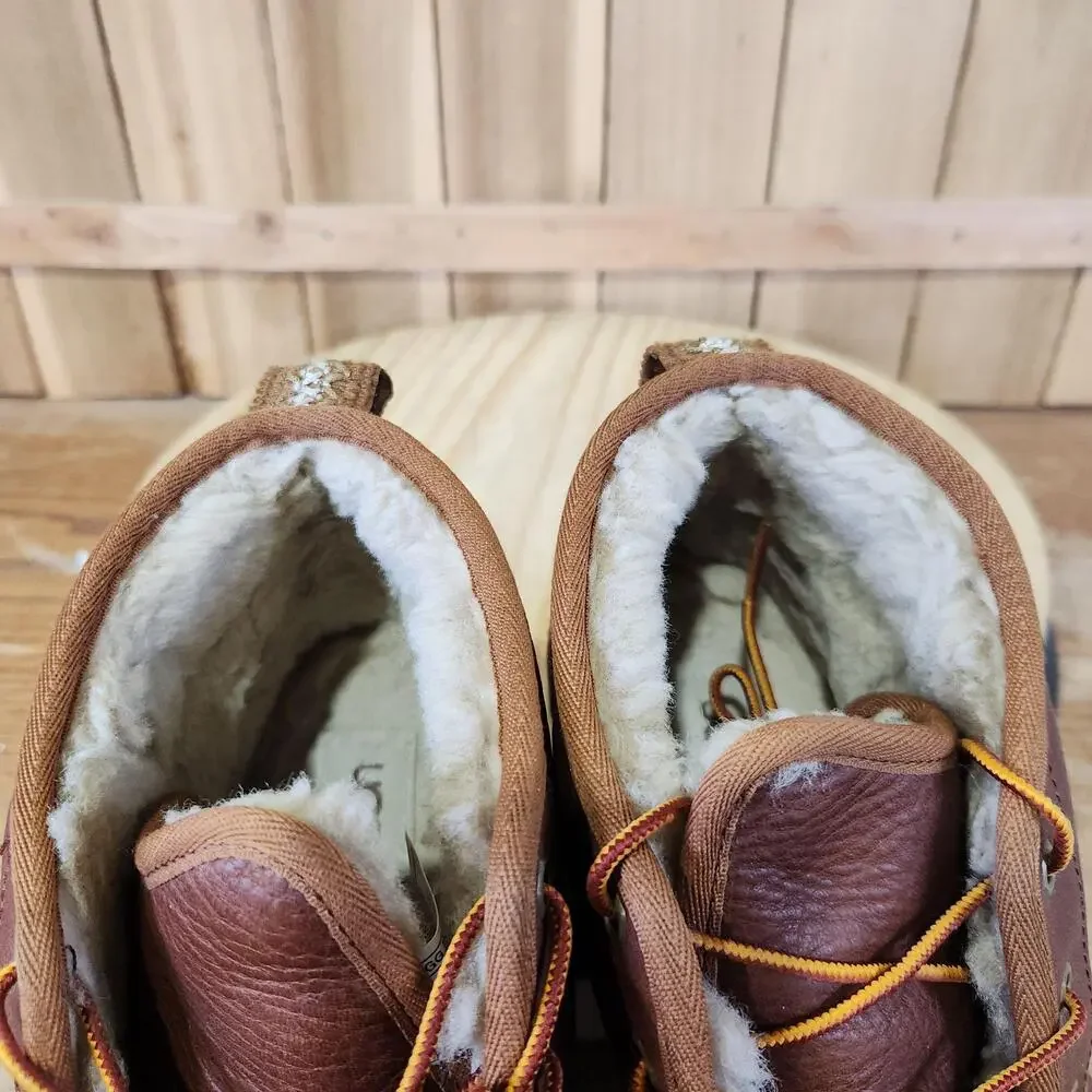 UGG Neumel Boots Mens 11 Brown Leather Chukka Lined Ankle Outdoor Winter